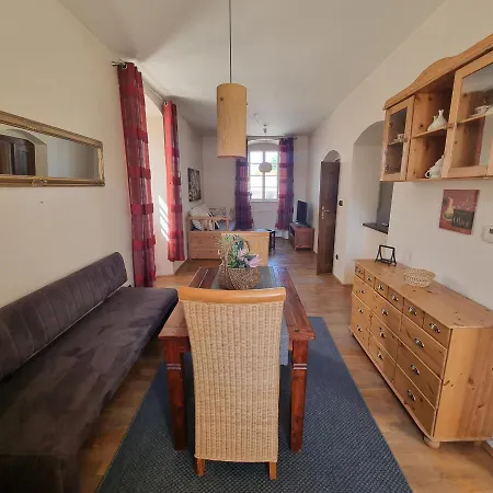 Apartman Lucia #3 *